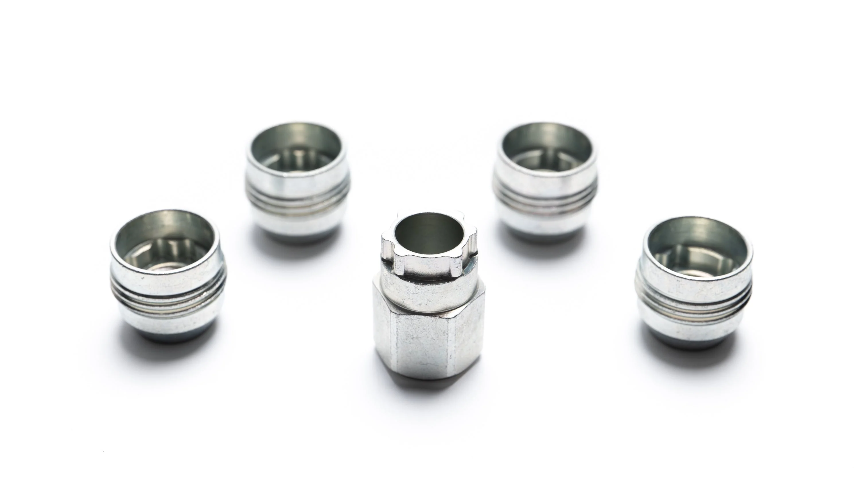 Felgenschlösser für alle Tesla Modelle - Image 3