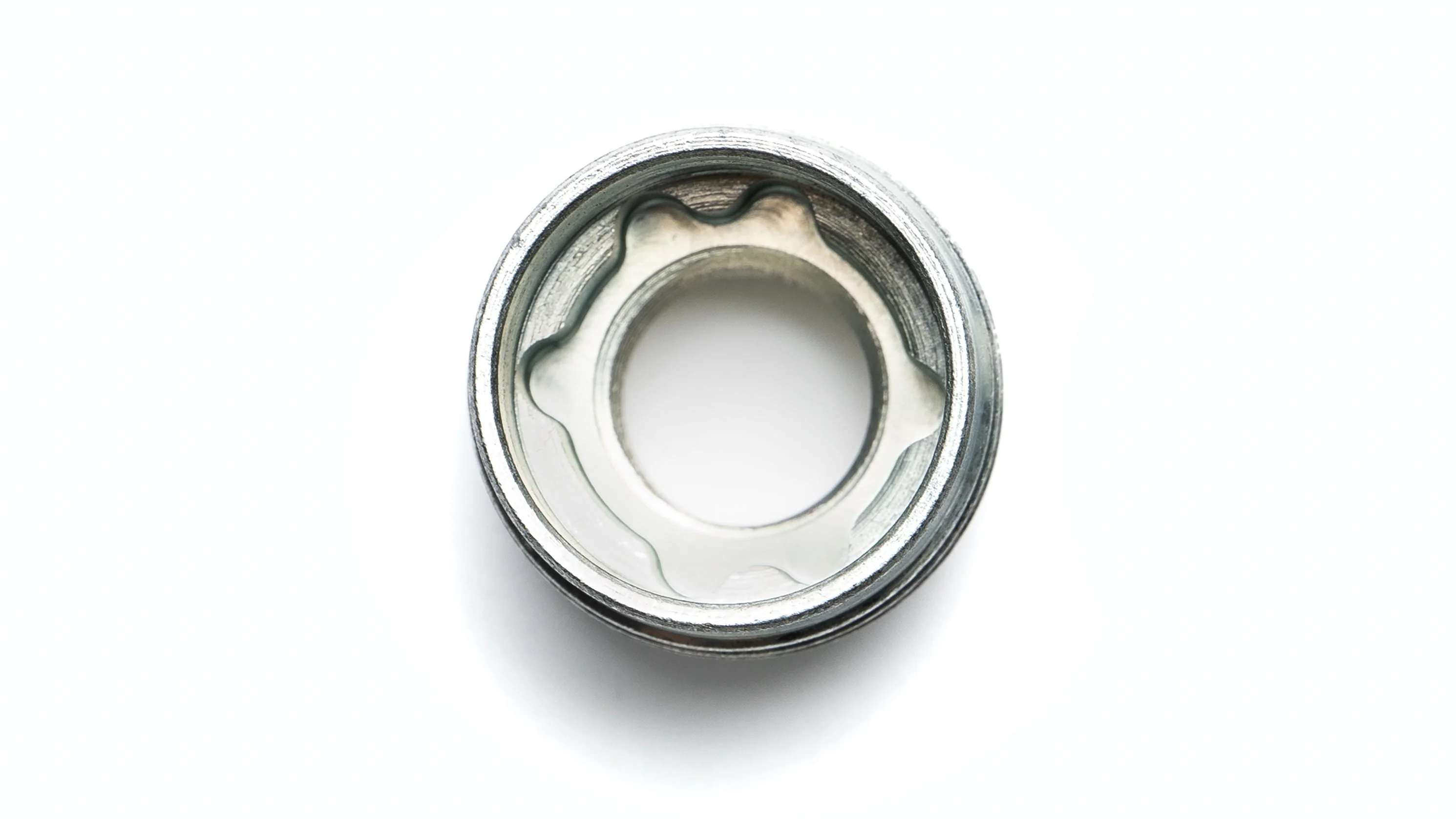 Felgenschlösser für alle Tesla Modelle - Image 4