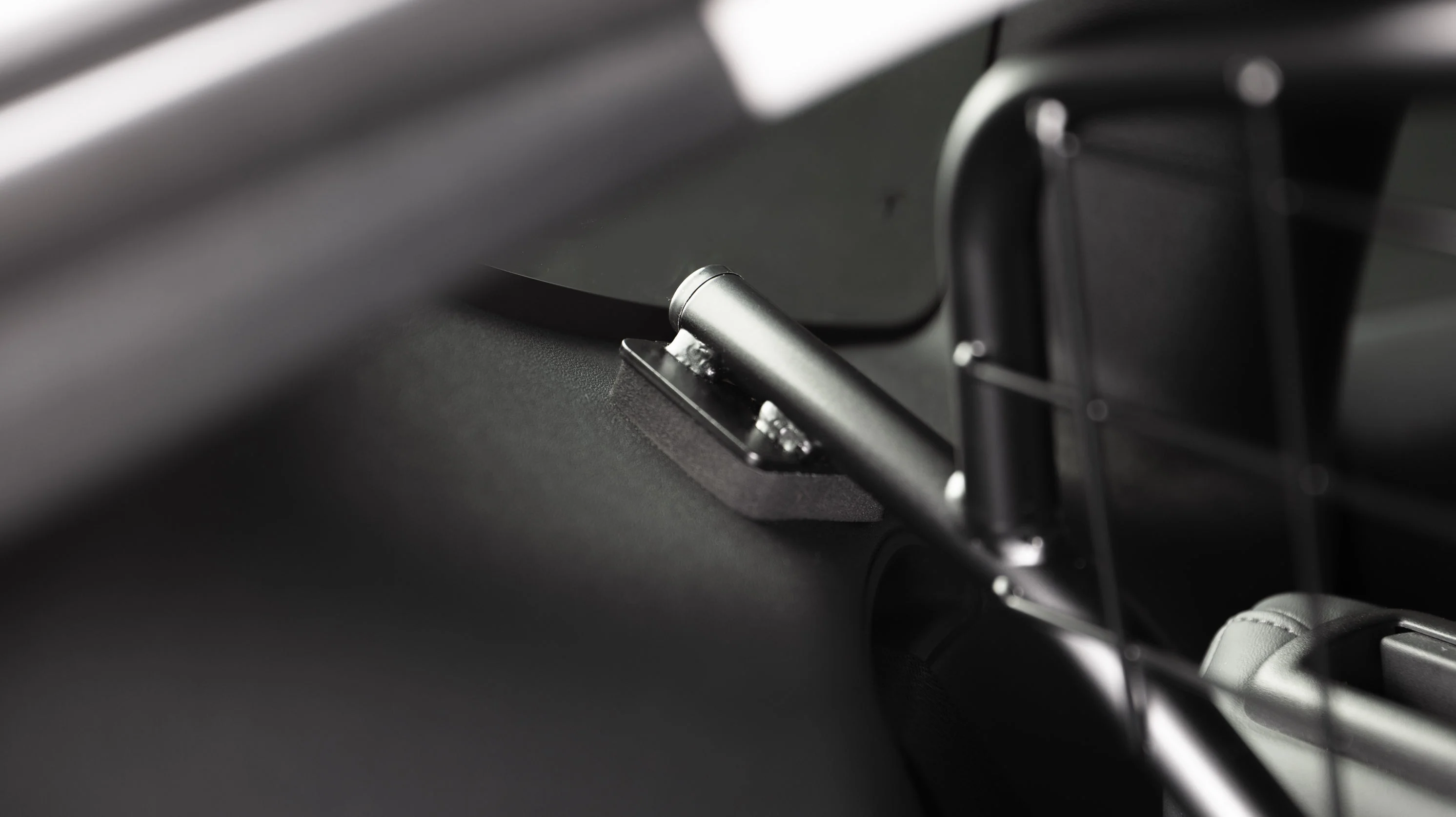 Hundetrenngitter für das Tesla Model Y - Image 3