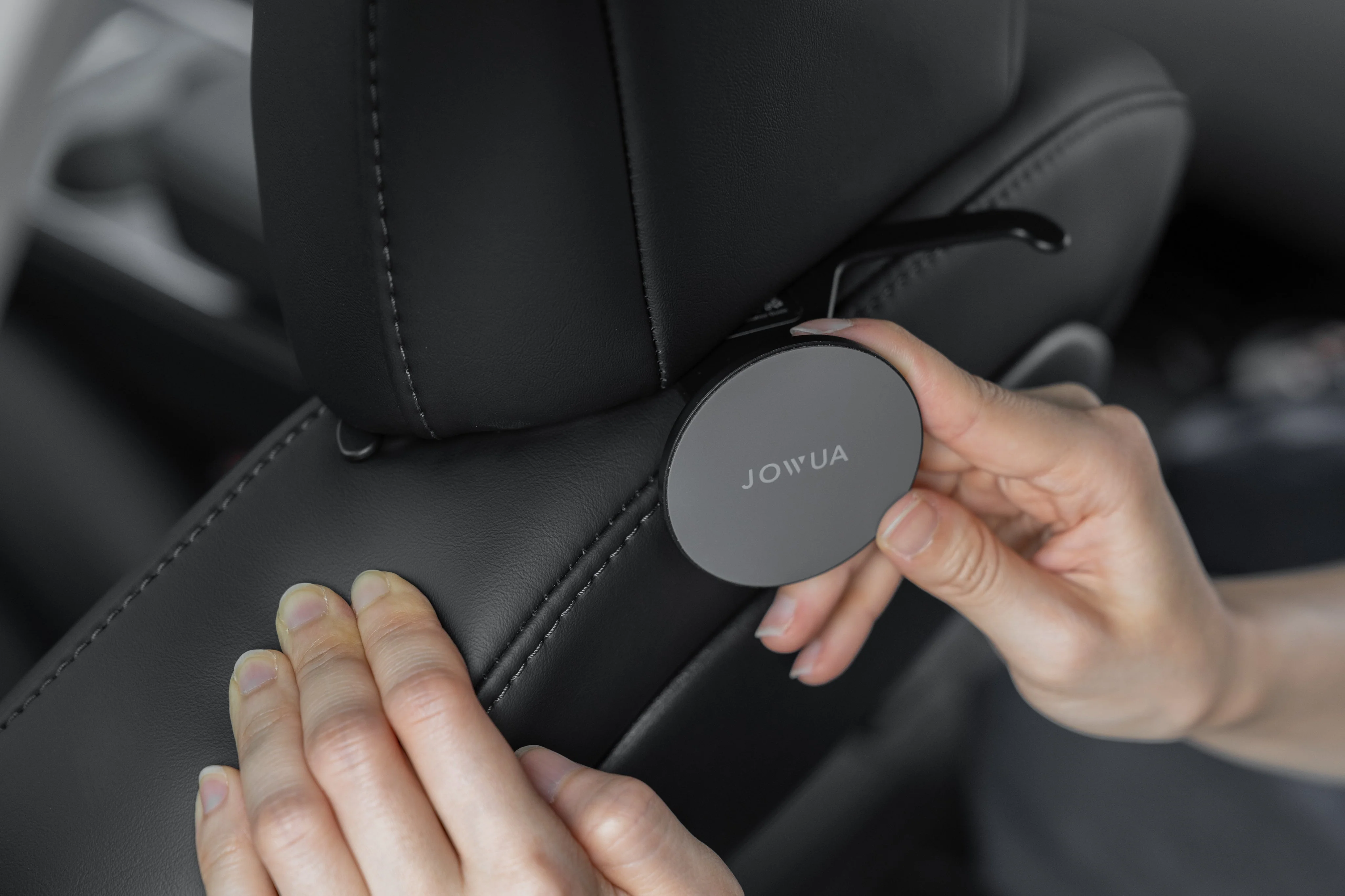 MagSafe Handyhalterung für die Rücksitze des Tesla Model 3/Y - Image 10