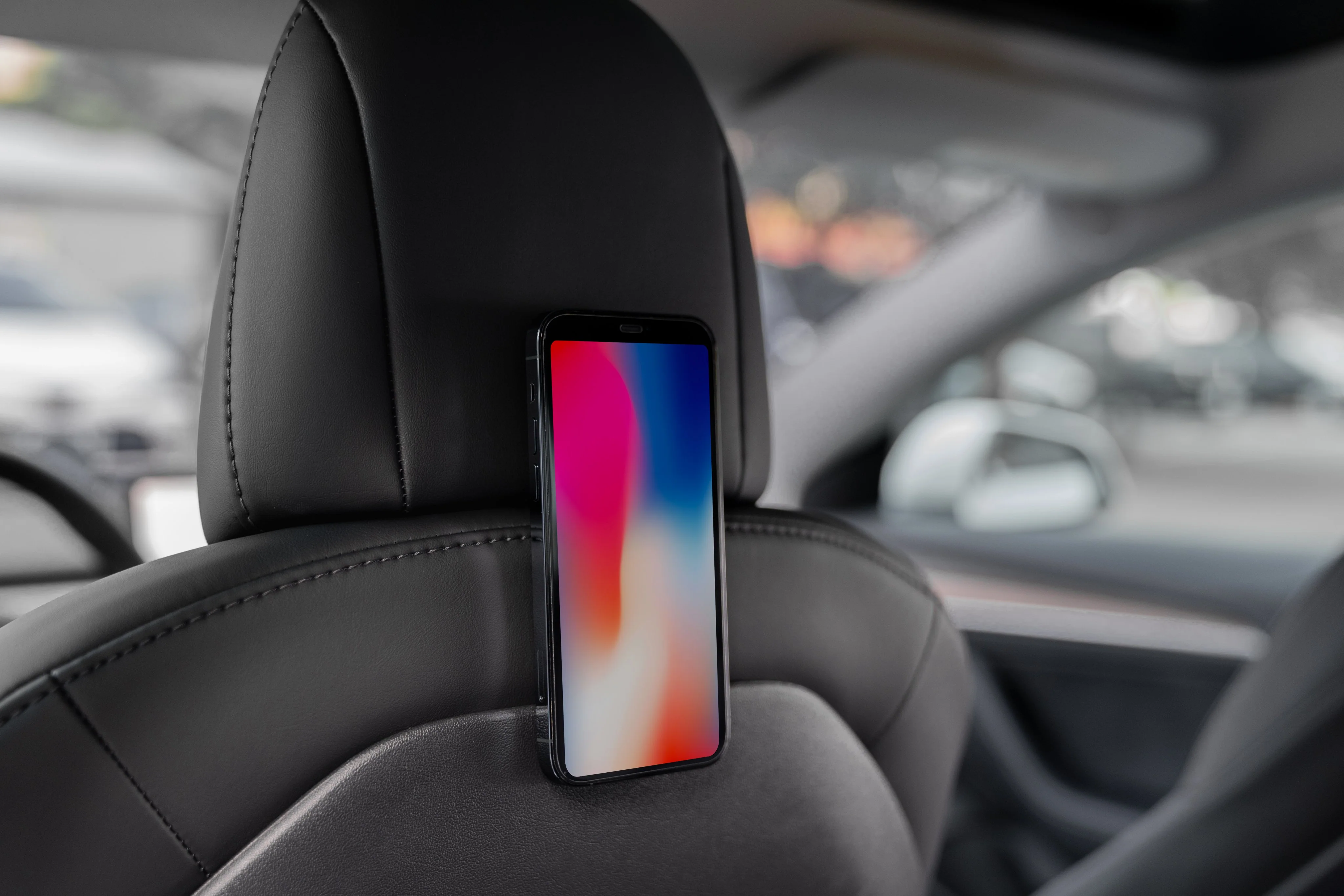 MagSafe Handyhalterung für die Rücksitze des Tesla Model 3/Y - Image 12