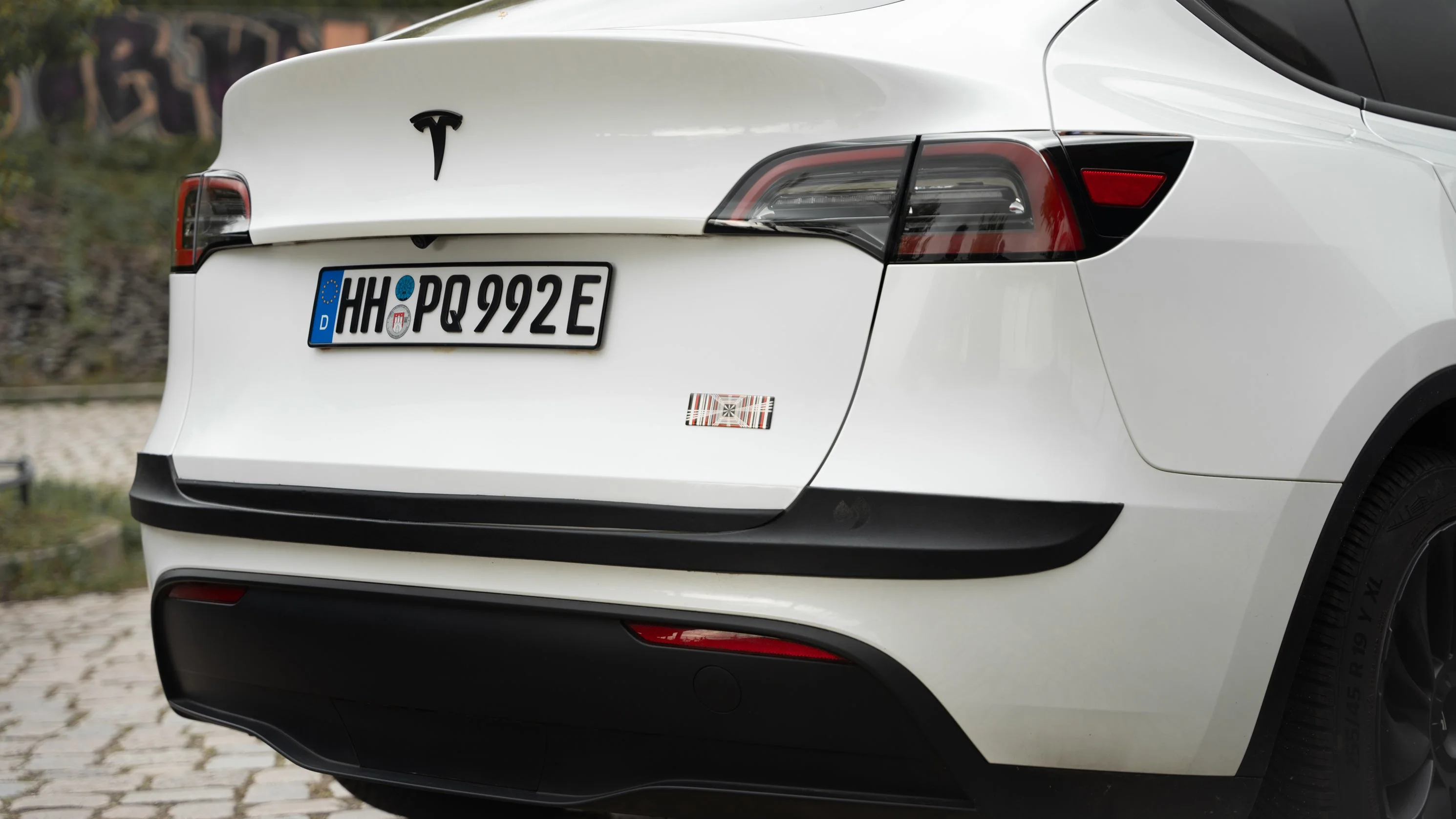 Plaid Logo für alle Tesla Modelle - Image 3