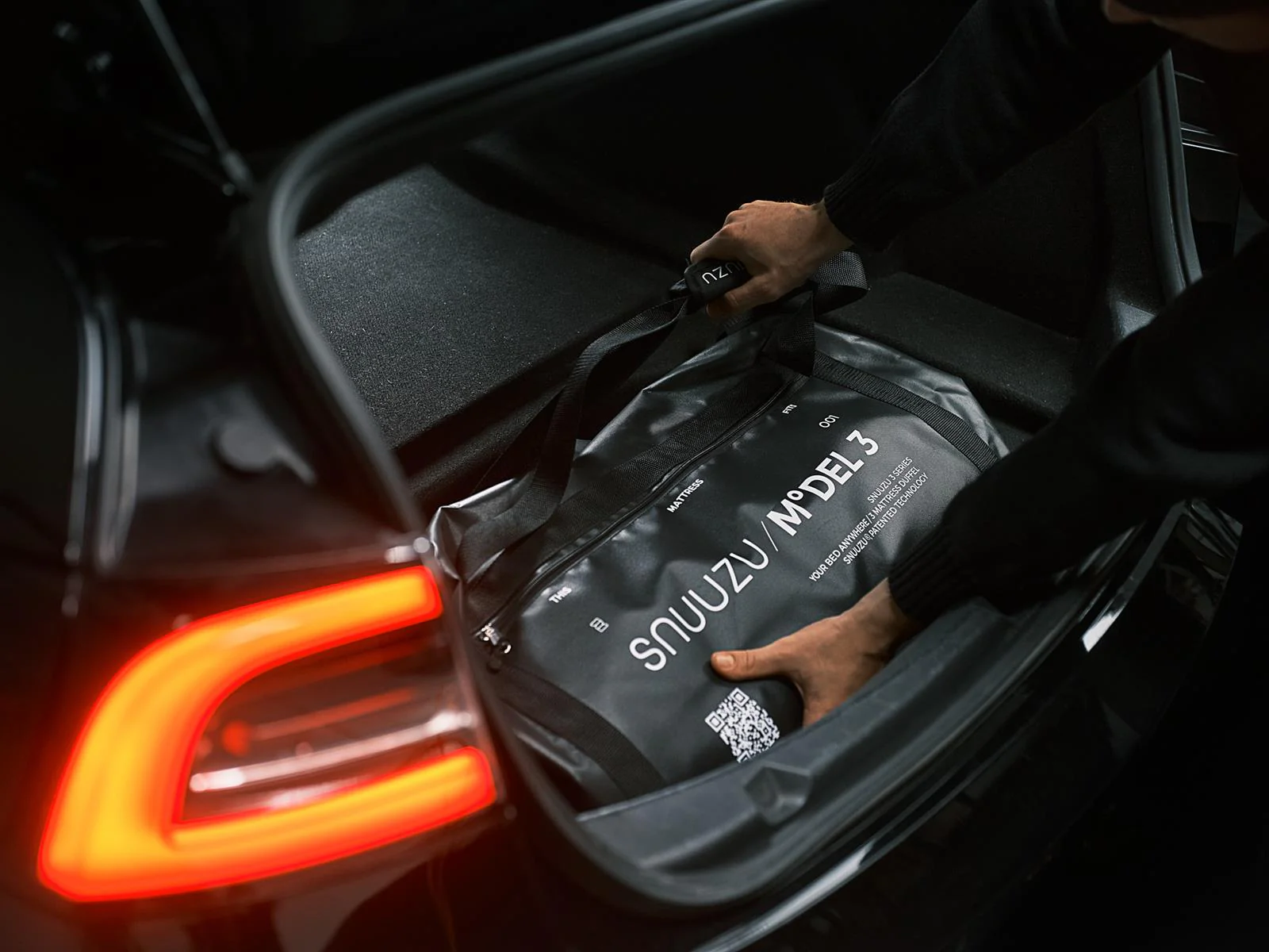 Snuuzu Camping Matratze für das Tesla Model 3 - Image 10